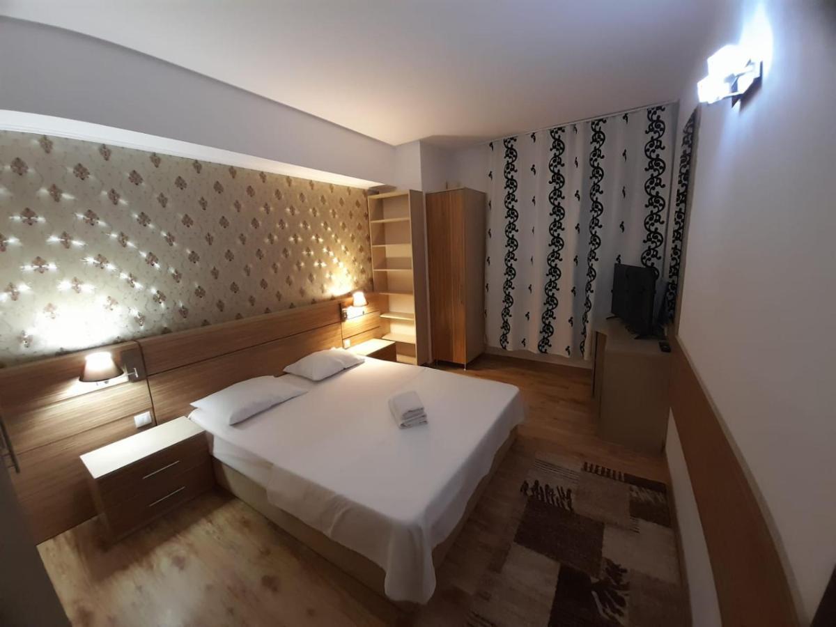 Easystay Flats Bukarest Exteriör bild