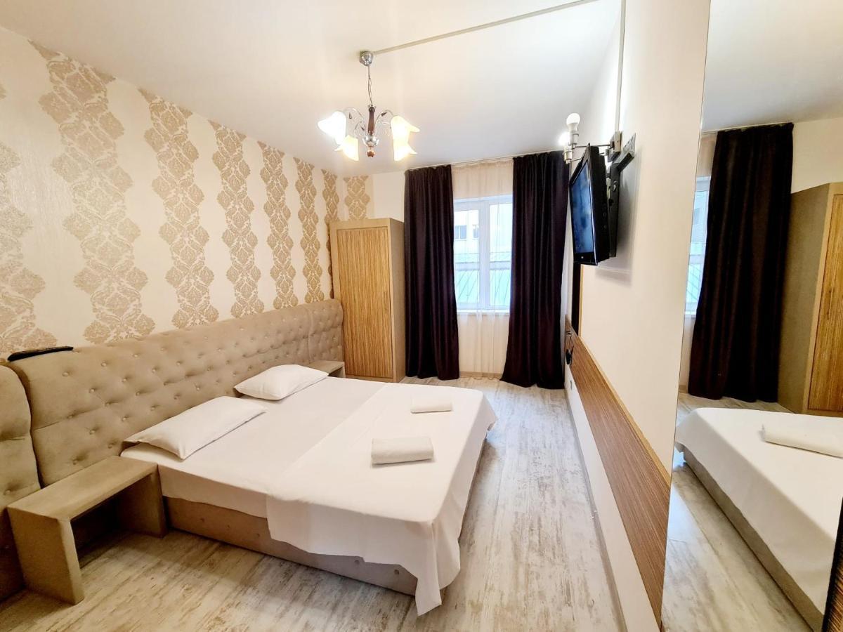 Easystay Flats Bukarest Exteriör bild
